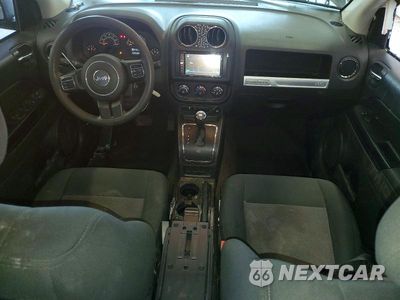 Zdjęcie 8 z 13 samochodu: 2015 JEEP COMPASS SPORT VIN:1C4NJCBA1FD379747 - miniatura