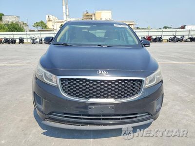 Piąte zdjęcie samochodu w środku: 2016 KIA SEDONA LX VIN:KNDMB5C11G6196325 - miniatura