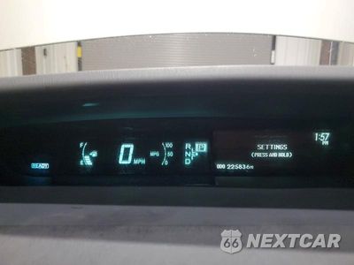 Zdjęcie 9 z 12 samochodu: 2010 TOYOTA PRIUS III VIN:JTDKN3DU0A0132296 - miniatura