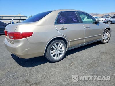 Trzecie zdjęcie samochodu z tyłu: 2005 HONDA ACCORD LX VIN:1HGCM56435A035255 - miniatura