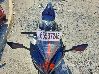Piąte zdjęcie samochodu w środku: 2019 KAWASAKI EX650 J VIN:JKAEXEJ12KDA03111 - miniatura