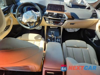 Zdjęcie 8 z 13 samochodu: 2021 BMW X3 XDRIVE30I VIN:5UXTY5C07M9E14667 - miniatura