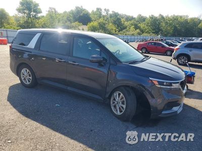 Czwarte zdjęcie samochodu z boku: 2024 KIA CARNIVAL LX VIN:KNDNB4H30R6390310 - miniatura
