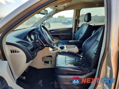 Zdjęcie 7 z 13 samochodu: 2013 CHRYSLER TOWN & COUNTRY TOURING L VIN:2C4RC1CG6DR723036 - miniatura