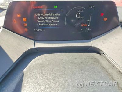 Zdjęcie 9 z 12 samochodu: 2025 TOYOTA PRIUS NIGHTSHADE VIN:JTDACAAU4S3062330 - miniatura