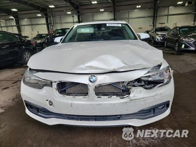 Piąte zdjęcie samochodu w środku: 2016 BMW 320 XI VIN:WBA8E5G52GNU20890 - miniatura