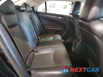 Zdjęcie 10 z 12 samochodu: 2019 CHRYSLER 300 LIMITED VIN:2C3CCAKG6KH542839 - miniatura