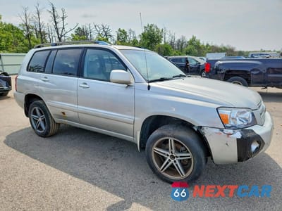 Czwarte zdjęcie samochodu z boku: 2006 TOYOTA HIGHLANDER BASE VIN:JTEHD21A960041791 - miniatura