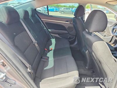 Zdjęcie 10 z 12 samochodu: 2019 HYUNDAI ELANTRA SEL VIN:5NPD84LF8KH479680 - miniatura