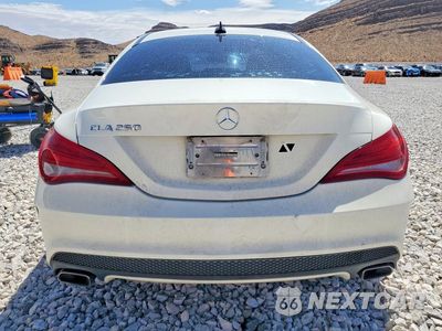 Zdjęcie 6 z 12 samochodu: 2015 MERCEDES-BENZ CLA 250 VIN:WDDSJ4EB8FN171894 - miniatura