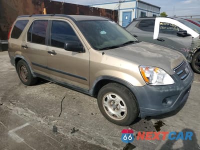 Czwarte zdjęcie samochodu z boku: 2005 HONDA CR-V LX VIN:JHLRD68505C012365 - miniatura