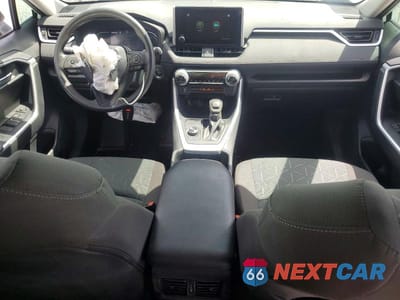Zdjęcie 8 z 13 samochodu: 2024 TOYOTA RAV4 HYBRID XLE VIN:4T3RWRFV2RU117844 - miniatura
