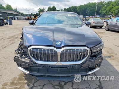 Piąte zdjęcie samochodu w środku: 2025 BMW I5 XDRIVE 40 VIN:WBY13HG05SCS43321 - miniatura