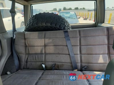 Zdjęcie 10 z 13 samochodu: 1993 JEEP CHEROKEE SPORT VIN:1J4FJ68S5PL629062 - miniatura