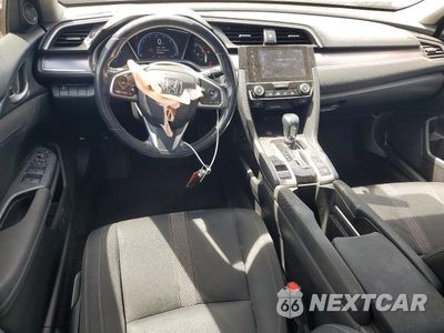 Zdjęcie 8 z 13 samochodu: 2018 HONDA CIVIC EX VIN:JHMFC1F32JX030374 - miniatura