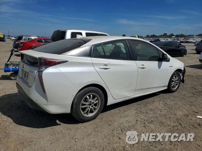 Trzecie zdjęcie samochodu z tyłu: 2017 TOYOTA PRIUS THREE VIN:JTDKARFU8H3541649 - miniatura