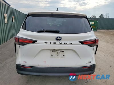 Zdjęcie 6 z 13 samochodu: 2022 TOYOTA SIENNA LE VIN:5TDKRKEC6NS100721 - miniatura