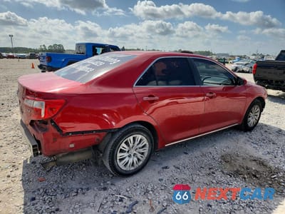 Trzecie zdjęcie samochodu z tyłu: 2013 TOYOTA CAMRY LE VIN:4T1BF1FK8DU725782 - miniatura