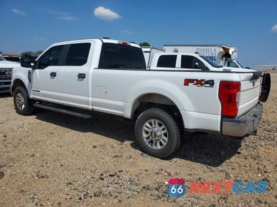 Drugie zdjęcie samochodu z przodu: 2021 FORD F350 SUPER DUTY VIN:1FT8W3BT2MEE07773 - miniatura