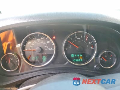 Zdjęcie 9 z 12 samochodu: 2014 JEEP WRANGLER UNLIMITED SPORT VIN:1C4BJWDGXEL176916 - miniatura
