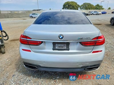 Zdjęcie 6 z 12 samochodu: 2017 BMW 740 XE VIN:WBA7J2C38HG497859 - miniatura