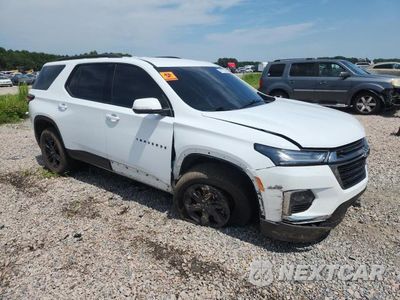 Czwarte zdjęcie samochodu z boku: 2023 CHEVROLET TRAVERSE LT VIN:1GNERGKW7PJ338836 - miniatura