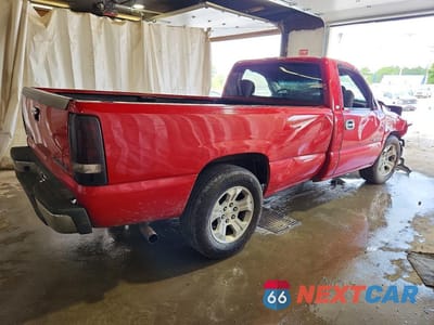 Trzecie zdjęcie samochodu z tyłu: 2001 CHEVROLET SILVERADO C1500 VIN:1GCEC14W01Z263104 - miniatura