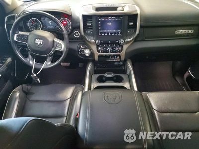 Zdjęcie 8 z 12 samochodu: 2019 RAM 1500 LARAMIE VIN:1C6SRFJT8KN662531 - miniatura