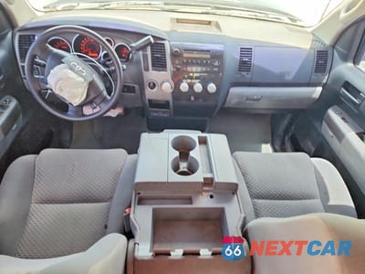 Zdjęcie 8 z 12 samochodu: 2011 TOYOTA TUNDRA DOUBLE CAB SR5 VIN:5TFUM5F17BX026074 - miniatura