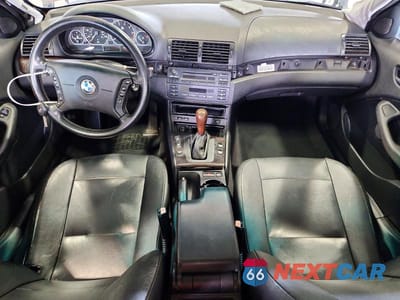 Zdjęcie 8 z 13 samochodu: 2002 BMW 325 I VIN:WBAET37492NJ21457 - miniatura