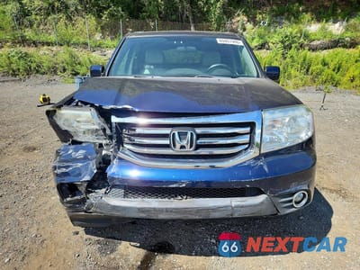 Piąte zdjęcie samochodu w środku: 2015 HONDA PILOT EX VIN:5FNYF4H48FB038876 - miniatura