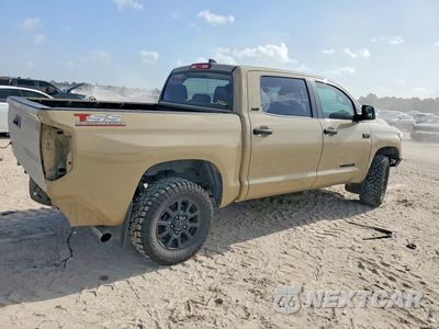 Trzecie zdjęcie samochodu z tyłu: 2020 TOYOTA TUNDRA CREWMAX SR5 VIN:5TFEY5F19LX259285 - miniatura