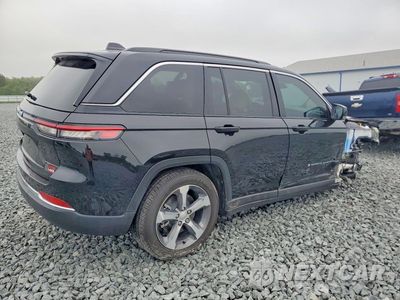 Trzecie zdjęcie samochodu z tyłu: 2025 JEEP GRAND CHEROKEE 4XE VIN:1C4RJYB6XS8689103 - miniatura