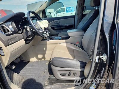 Zdjęcie 7 z 12 samochodu: 2015 KIA SEDONA SX VIN:KNDMC5C13F6031890 - miniatura