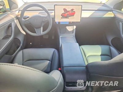Zdjęcie 8 z 13 samochodu: 2023 TESLA MODEL Y VIN:7SAYGDEE9PA107750 - miniatura