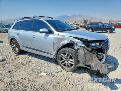 Czwarte zdjęcie samochodu z boku: 2018 AUDI Q7 PRESTIGE VIN:WA1VAAF74JD014078 - miniatura