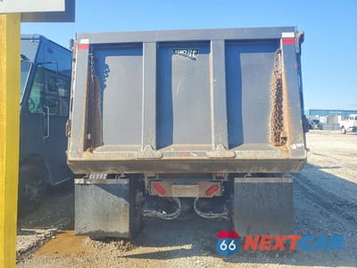 Zdjęcie 6 z 12 samochodu: 2022 VOLVO VHD VIN:4V5KC9EJ2NN287843 - miniatura