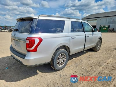 Trzecie zdjęcie samochodu z tyłu: 2018 FORD EXPEDITION MAX XL VIN:1FMJK1GTXJEA53471 - miniatura