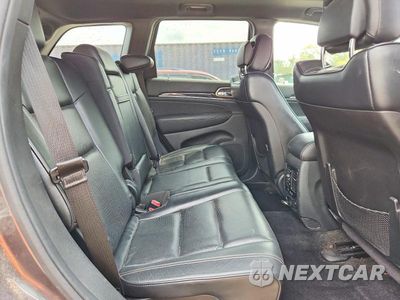 Zdjęcie 11 z 14 samochodu: 2015 JEEP GRAND CHEROKEE OVERLAND VIN:1C4RJFCG8FC933605 - miniatura