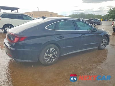 Trzecie zdjęcie samochodu z tyłu: 2023 HYUNDAI SONATA HYBRID BLUE VIN:KMHL24JJ5PA055825 - miniatura