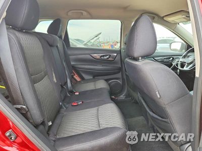 Zdjęcie 10 z 13 samochodu: 2019 NISSAN ROGUE SV VIN:5N1AT2MV1KC814524 - miniatura