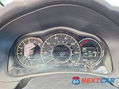 Zdjęcie 9 z 12 samochodu: 2015 NISSAN VERSA NOTE SV VIN:3N1CE2CP1FL385098 - miniatura