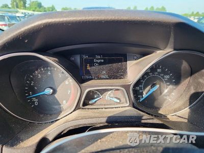 Zdjęcie 9 z 12 samochodu: 2016 FORD FOCUS SE VIN:1FADP3F21GL291114 - miniatura