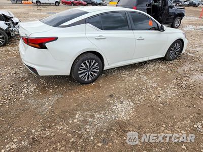 Trzecie zdjęcie samochodu z tyłu: 2023 NISSAN ALTIMA SV VIN:1N4BL4DVXPN343978 - miniatura
