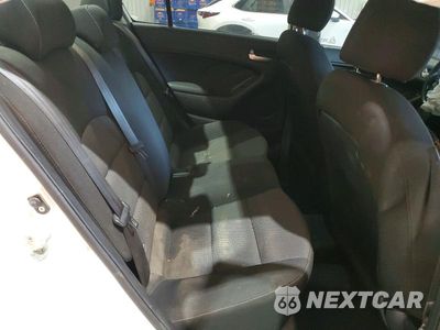 Zdjęcie 10 z 12 samochodu: 2017 KIA FORTE LX VIN:3KPFK4A77HE060111 - miniatura