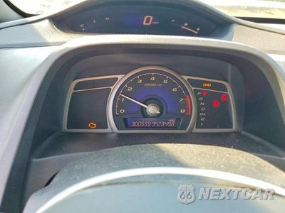 Zdjęcie 9 z 12 samochodu: 2008 HONDA CIVIC LX VIN:1HGFA16578L016675 - miniatura
