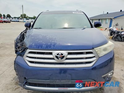 Piąte zdjęcie samochodu w środku: 2013 TOYOTA HIGHLANDER LIMITED VIN:5TDDK3EH9DS199287 - miniatura