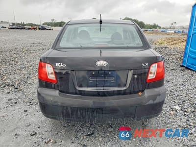 Zdjęcie 6 z 12 samochodu: 2006 KIA RIO BASE VIN:KNADE123166136575 - miniatura