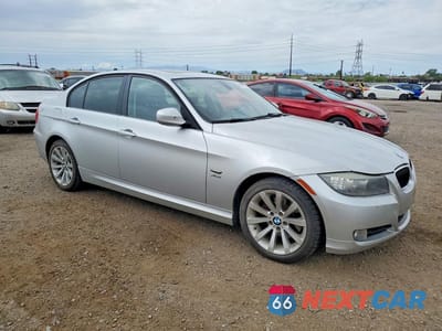 Czwarte zdjęcie samochodu z boku: 2011 BMW 328 XI VIN:WBAPK7C50BF088005 - miniatura