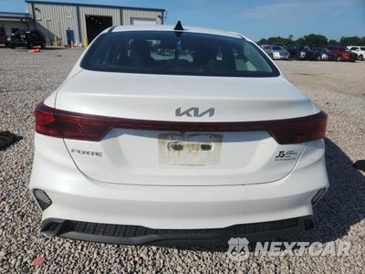Zdjęcie 6 z 12 samochodu: 2023 KIA FORTE FE W/INTELLIGE VIN:3KPF24AD8PE556104 - miniatura